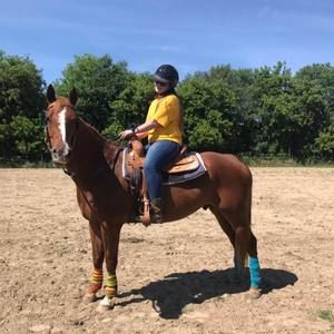 Meet your Posher, Kelly